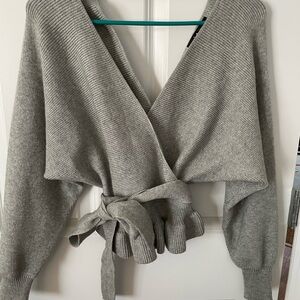 Lulu’s Gray Sweater